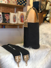 Lana Premium Exclusive Negra Mediana 28 x 24