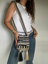Mini Wayuu One Strand 17 x 15
