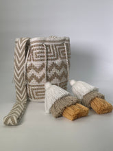 Wayuú Mediana Campanas Pedrería 22 x 21