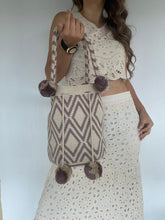 Wayuú Trenza y Borla 29 x 29