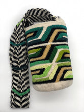 Embroidered Bright Tones 21 x 20