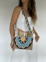 Sobre Exclusive Gaza 17 x 27