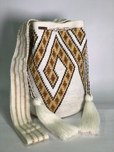 Grande Campanas Hilo Brillante 29 x 29