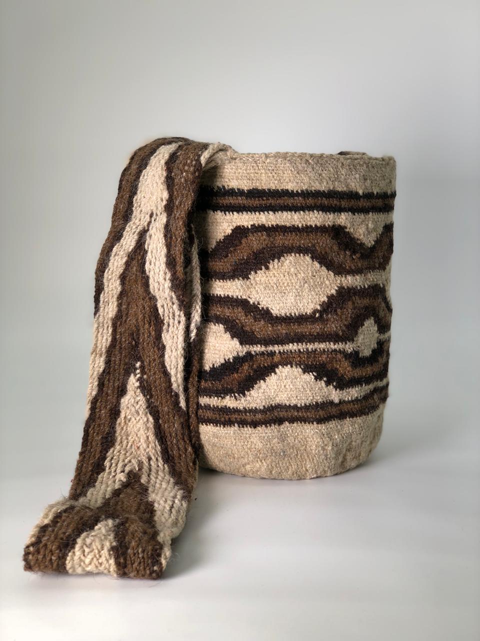 Arhuacas Medium Mini 23 x 25 