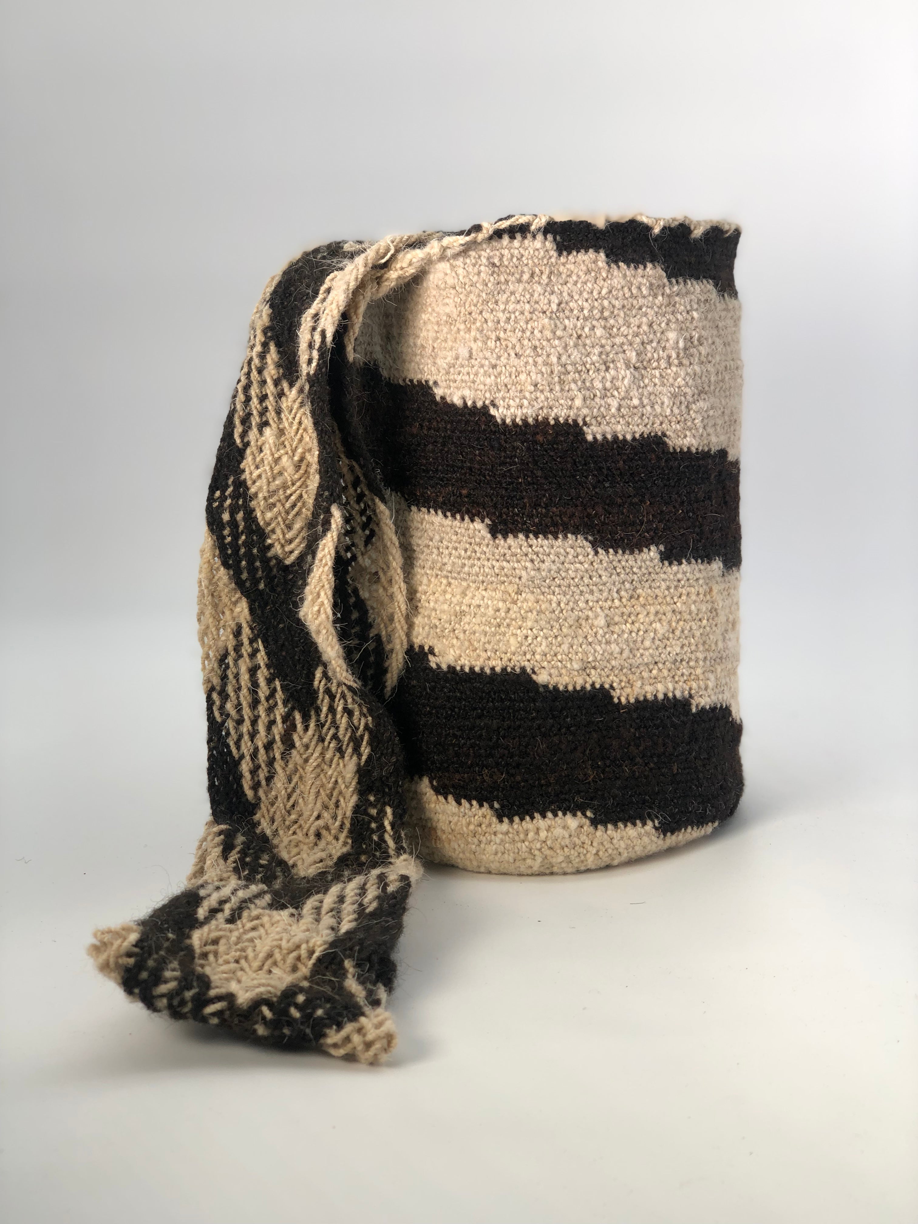 OFERTA Arhuacas Medianas 26 x 25