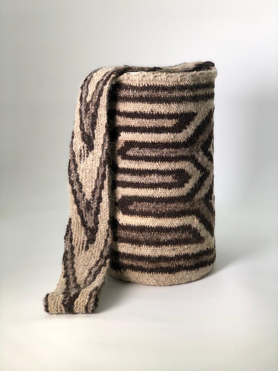 Arhuacas Medianas Premium 28 x 28