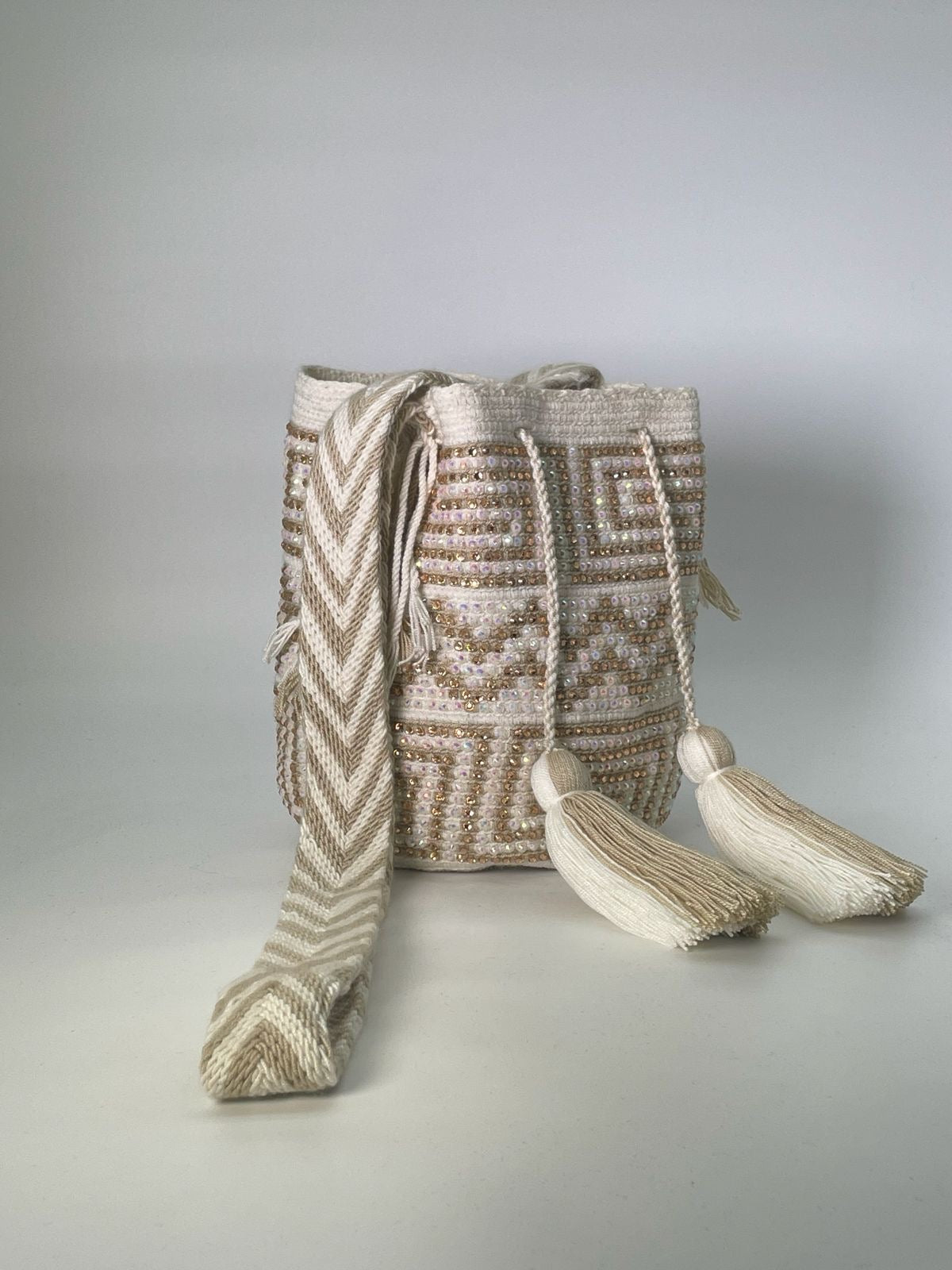 Wayuú Mediana Pedrería 22 x 21