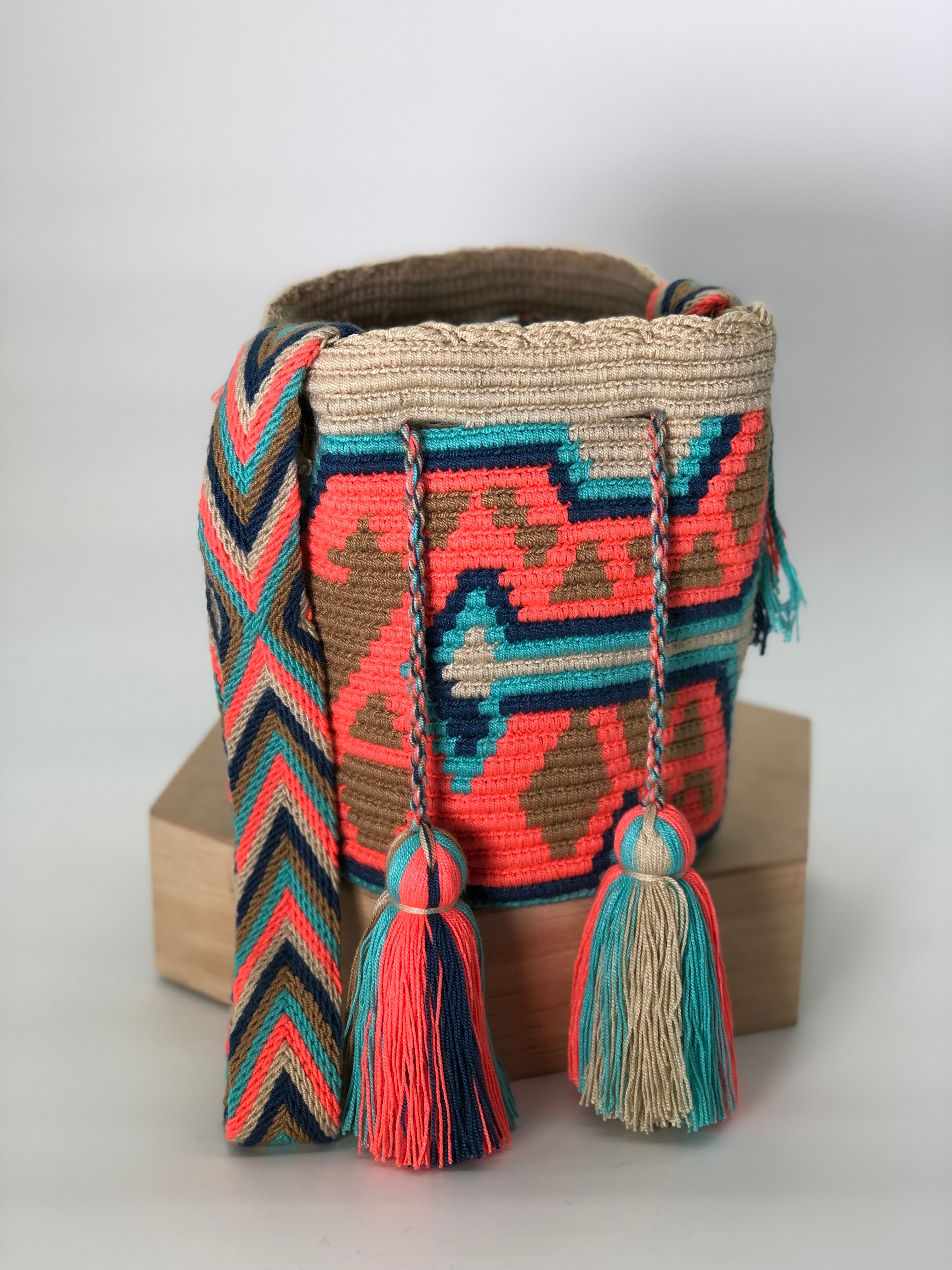 Wayuú Mediana 22 x 21