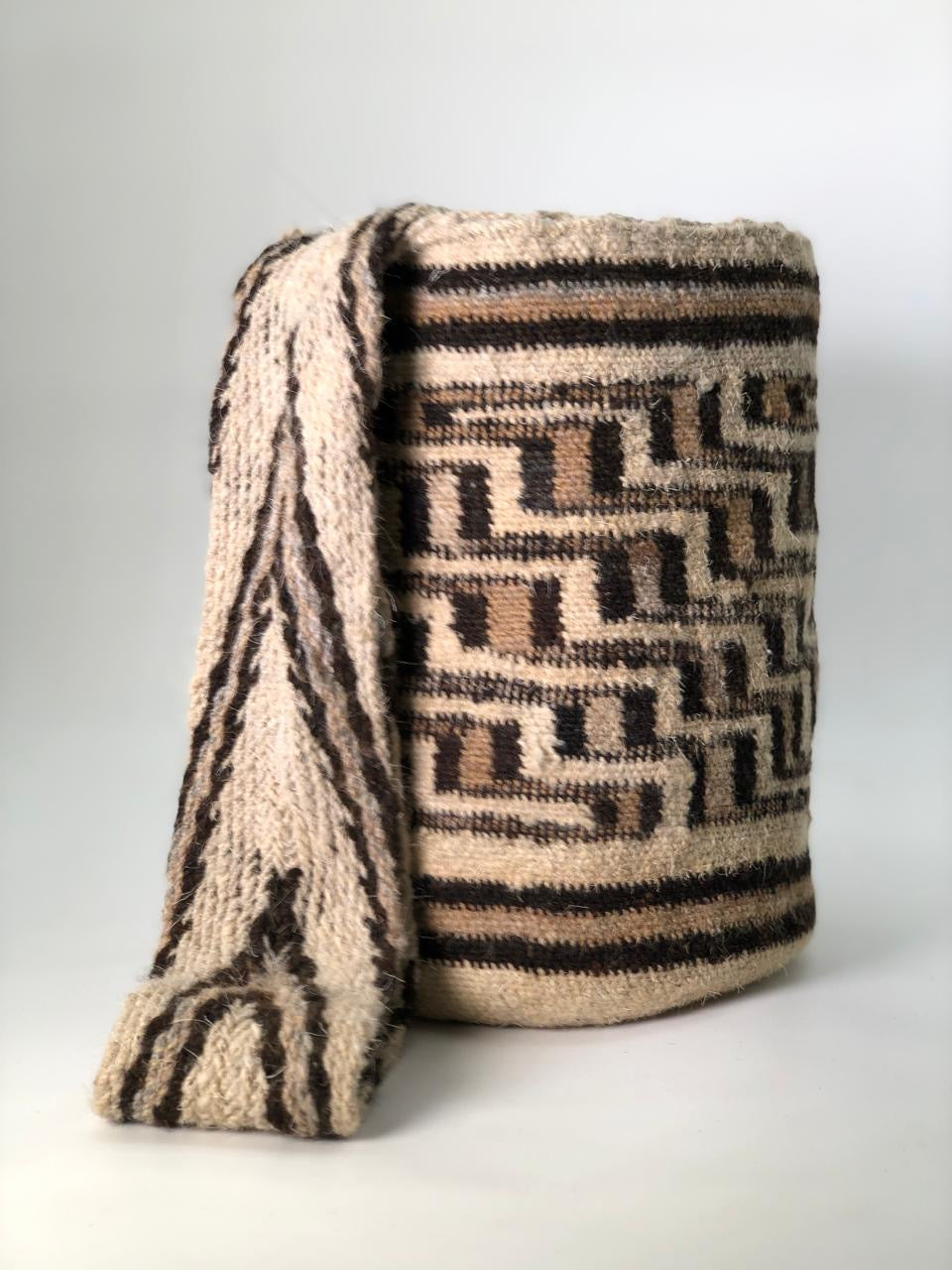 Arhuacas Medium Premium 29 x 28