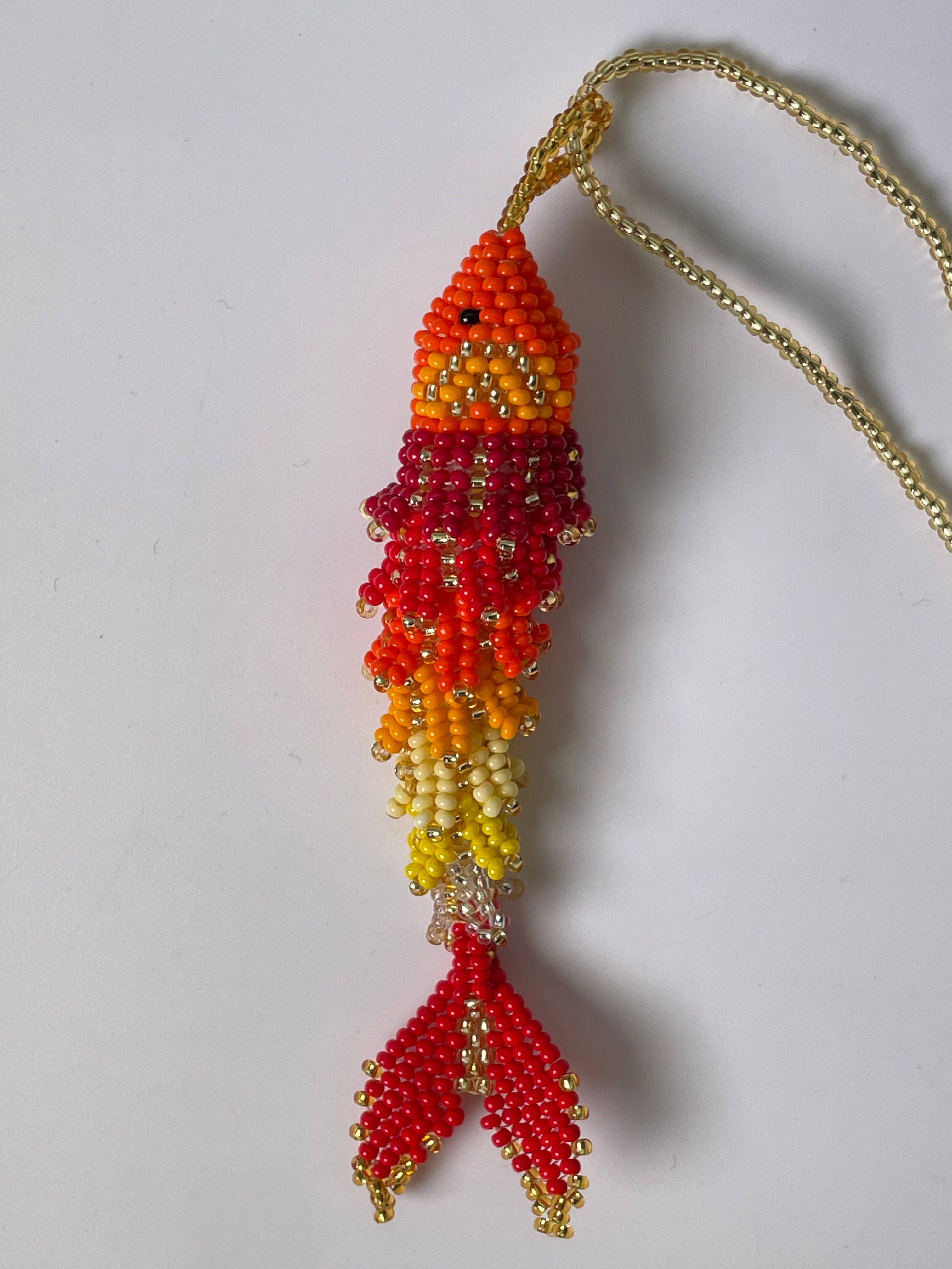 Collar Pez Macondo Mostacilla