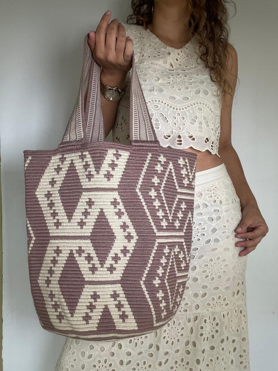 Wayuu backpack 40 x 35