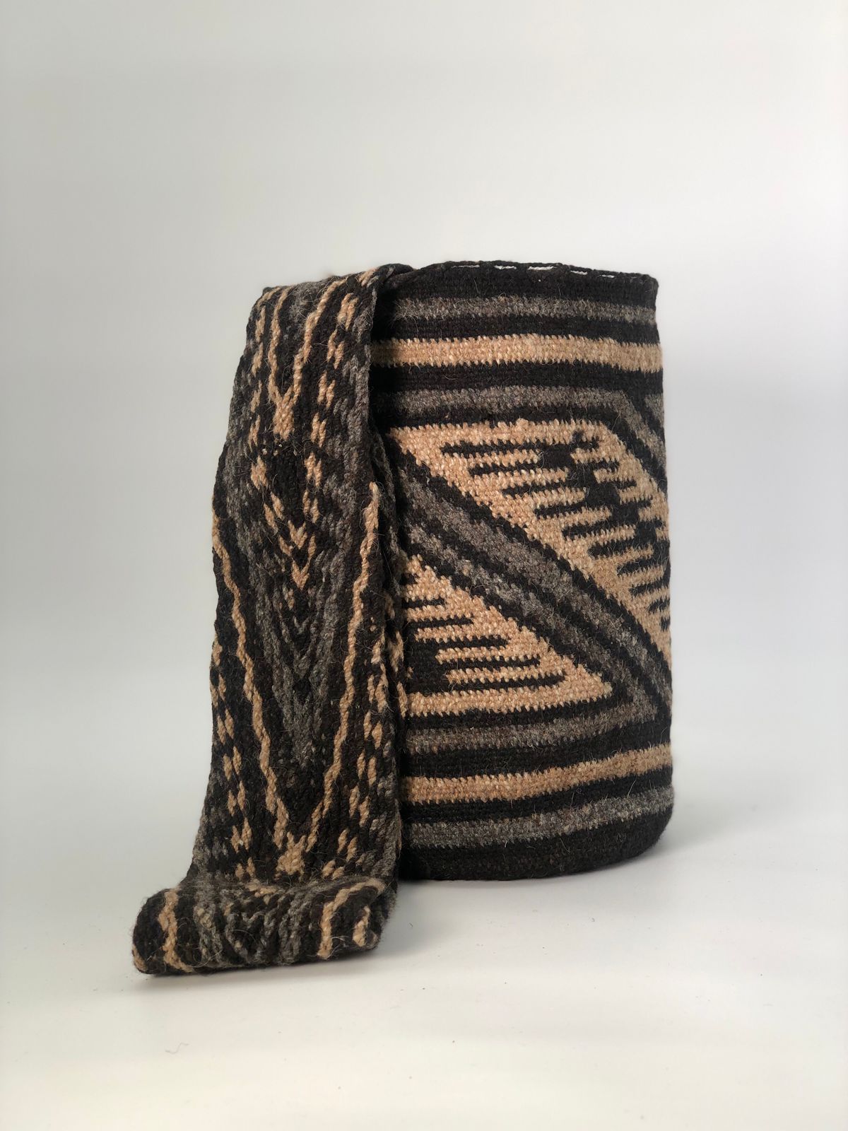 Arhuacas Medianas 26 x 25