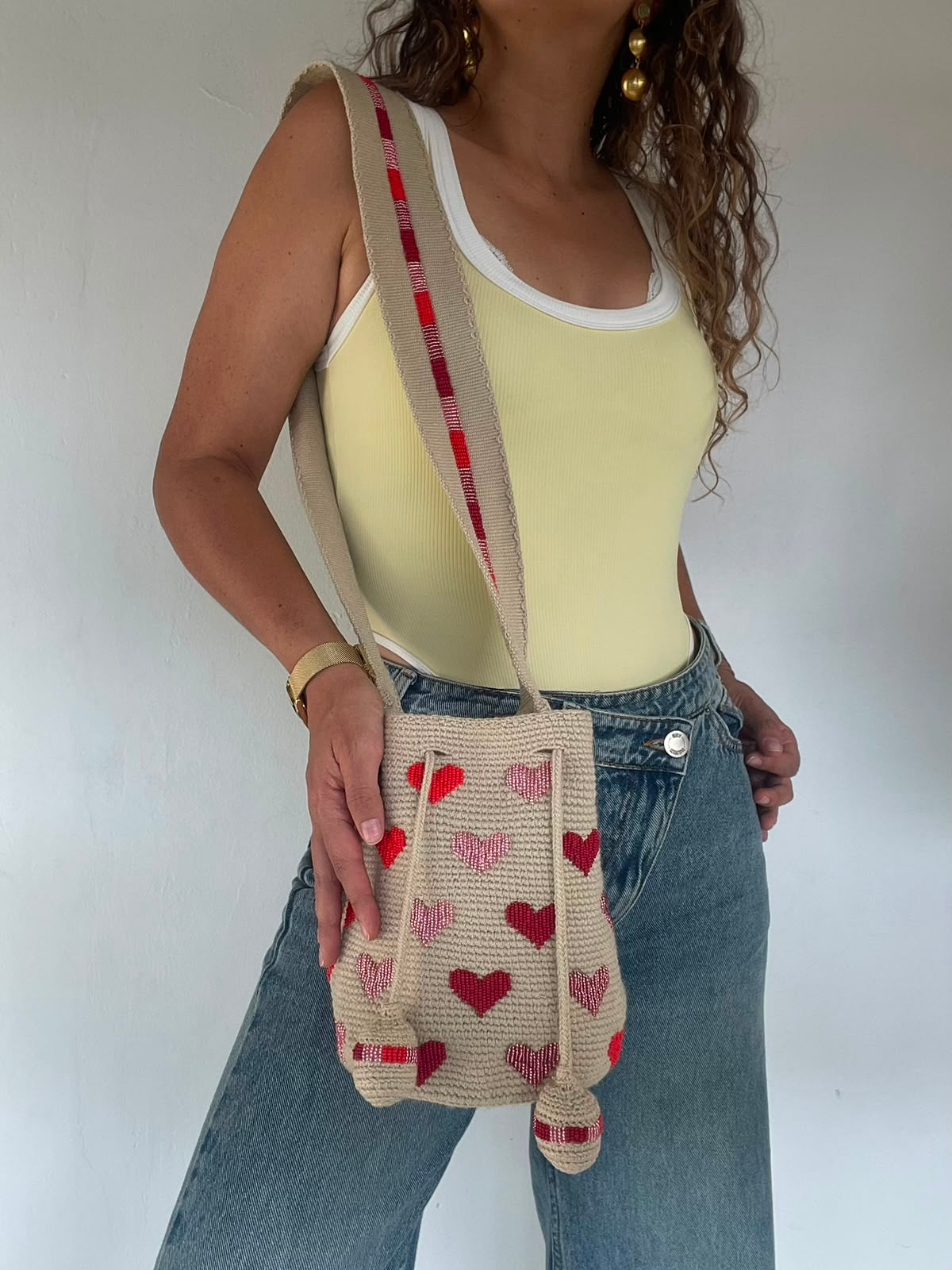 Wayuu Embroidered Hearts Medium 22 x 23
