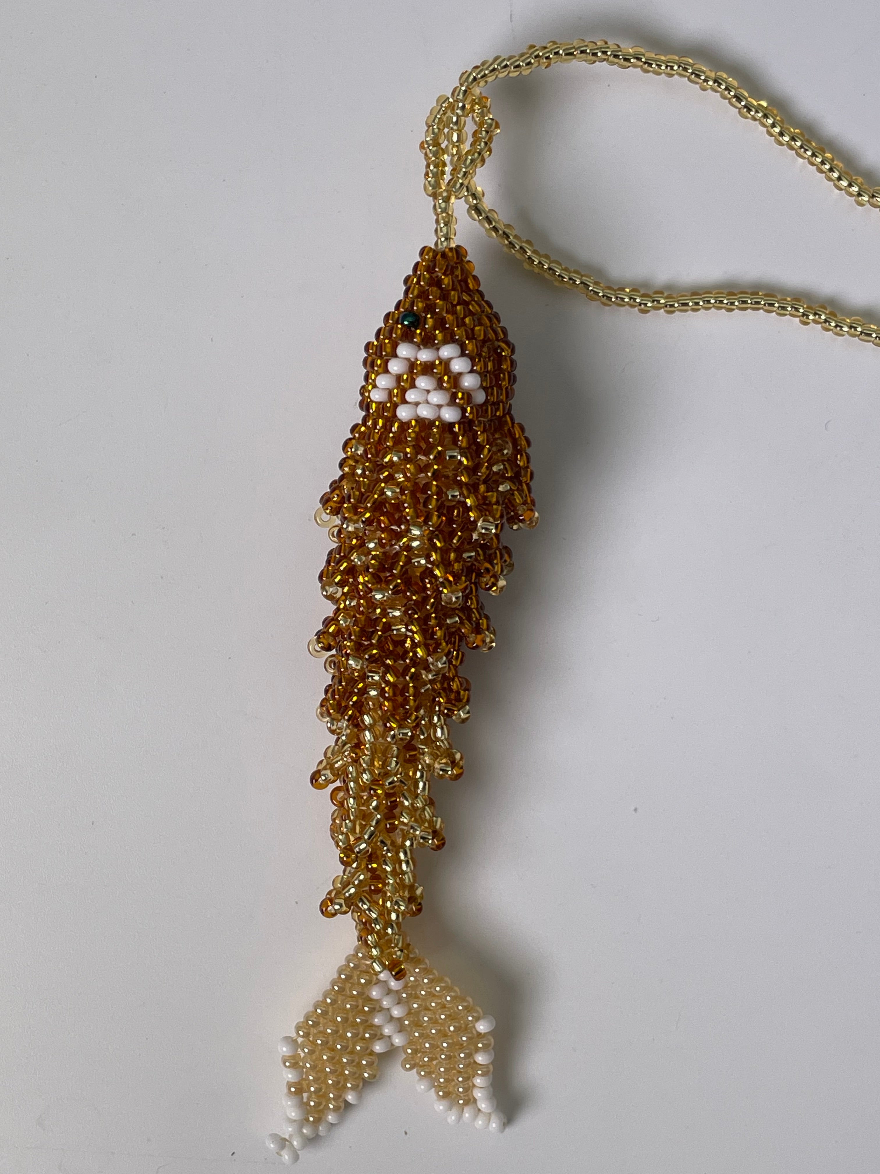 Collar Pez Macondo Mostacilla