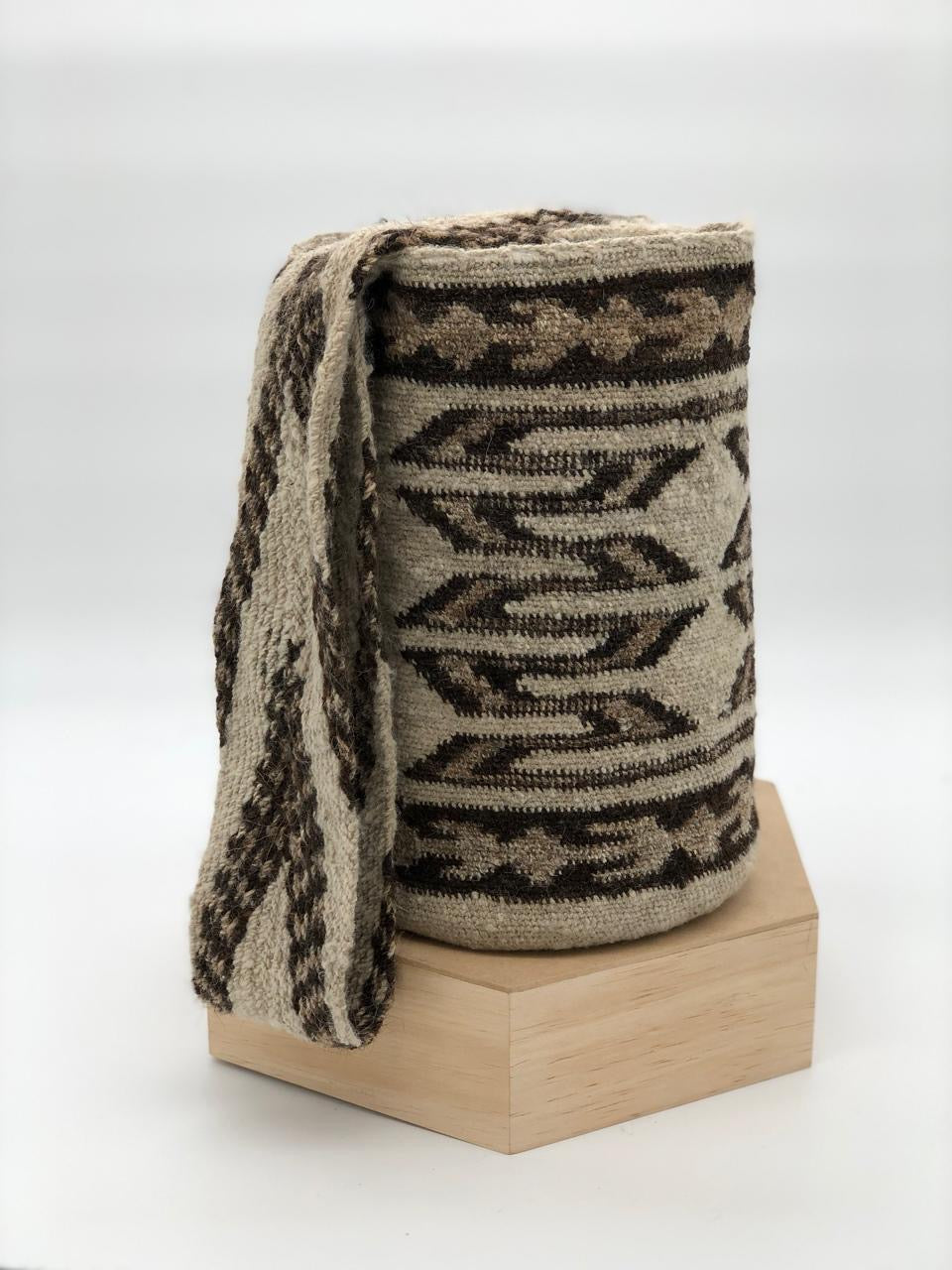 Arhuacas Medianas Premium 28 x 28