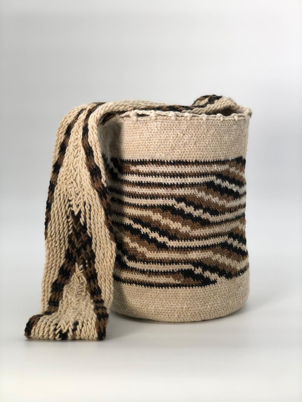 Arhuacas Medianas 26 x 25