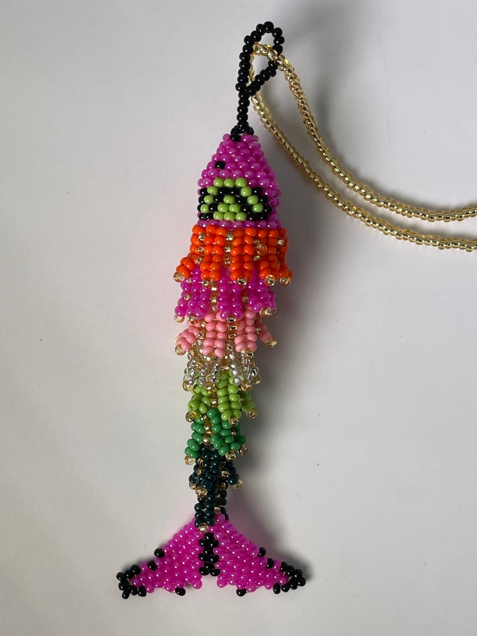 Collar Pez Macondo Mostacilla