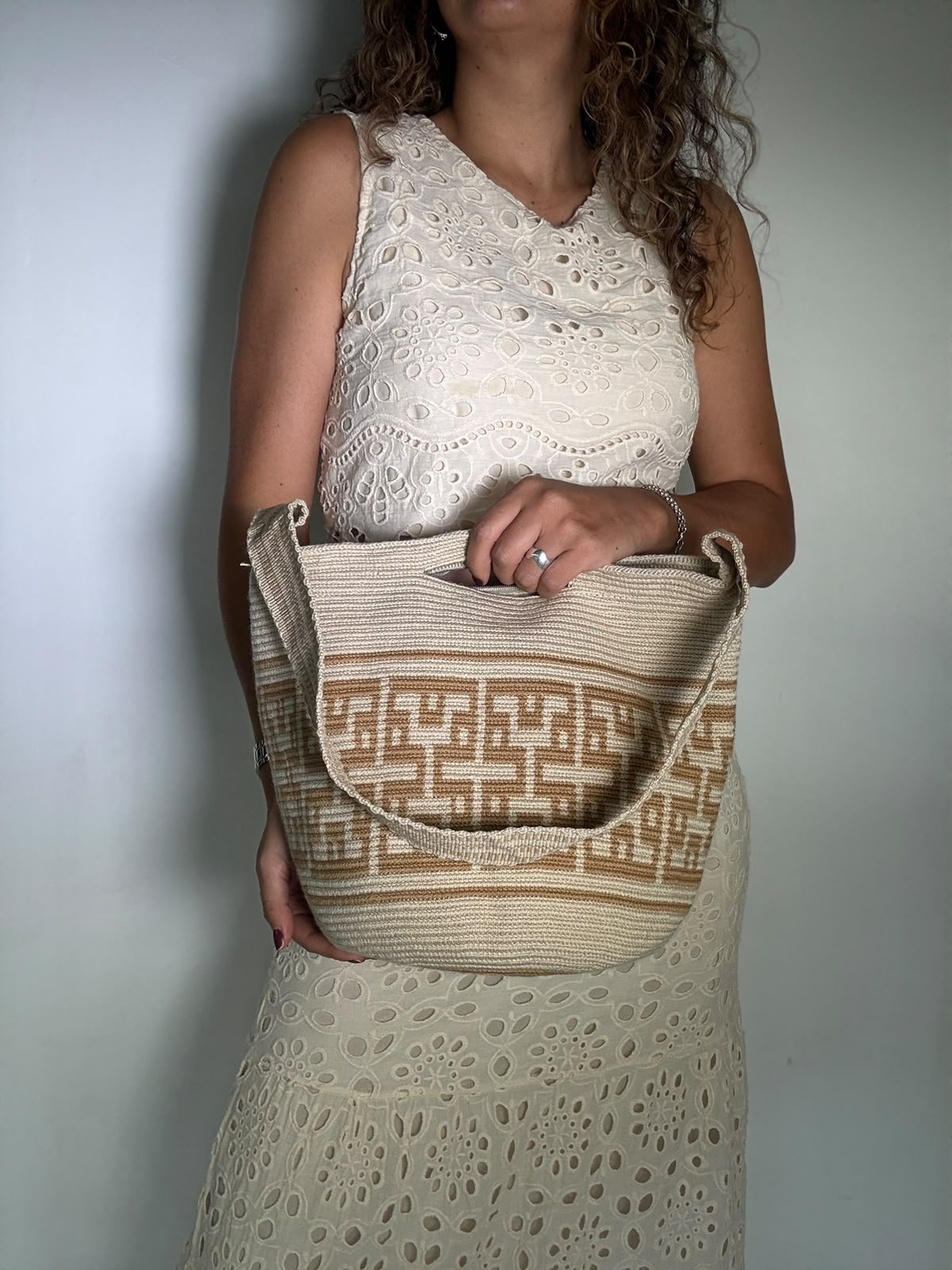 Bolso De Mano y Cargadera 29 x 29 con Cremallera