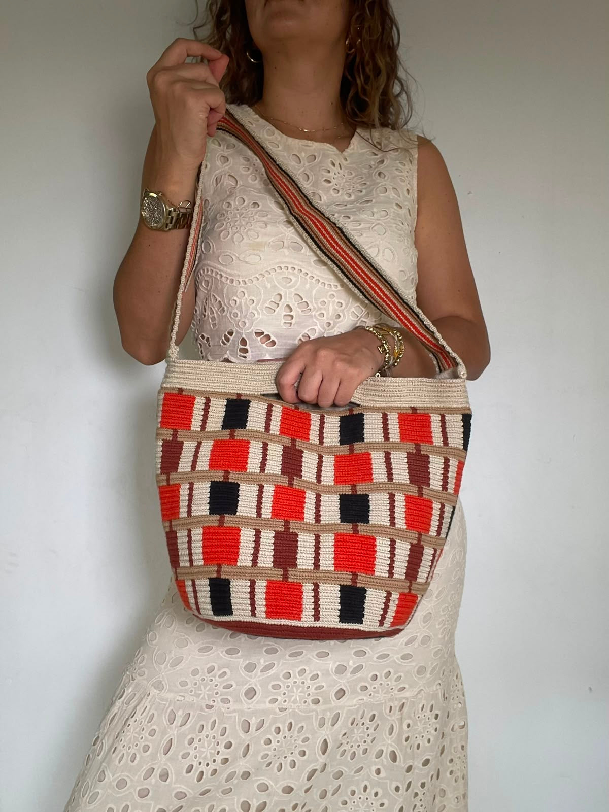 Bolso De Mano y Cargadera 29 x 29 con Cremallera