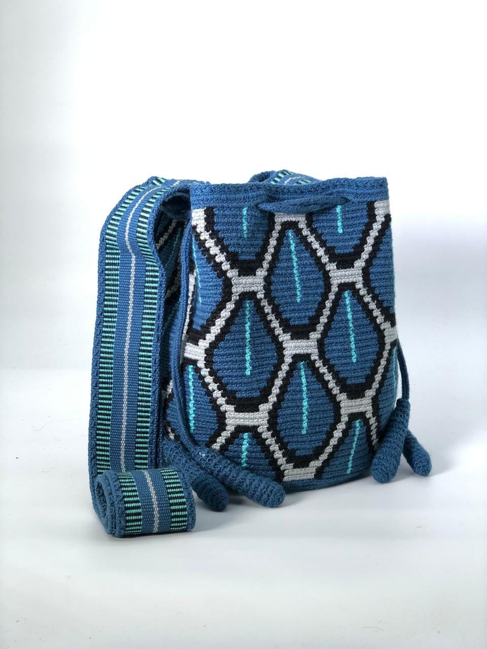 Wayuu Design Side Cord Medium 22x21