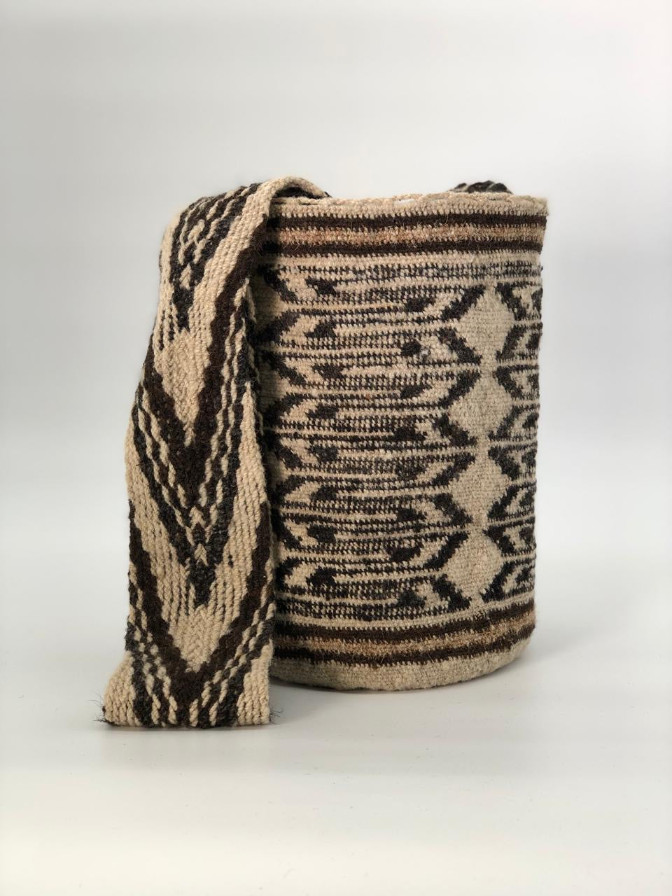 Arhuacas Medianas 26 x 25