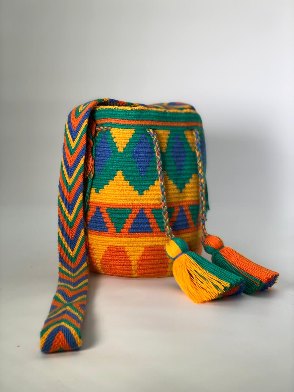 Wayuú Mediana tradicional 22 x 21