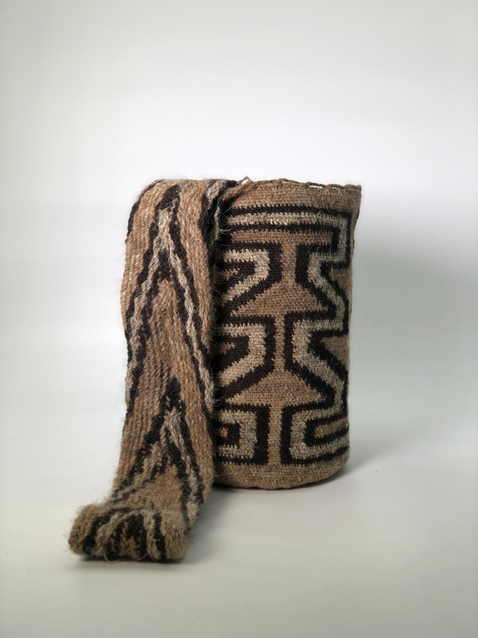 Arhuacas Medianas 26 x 25