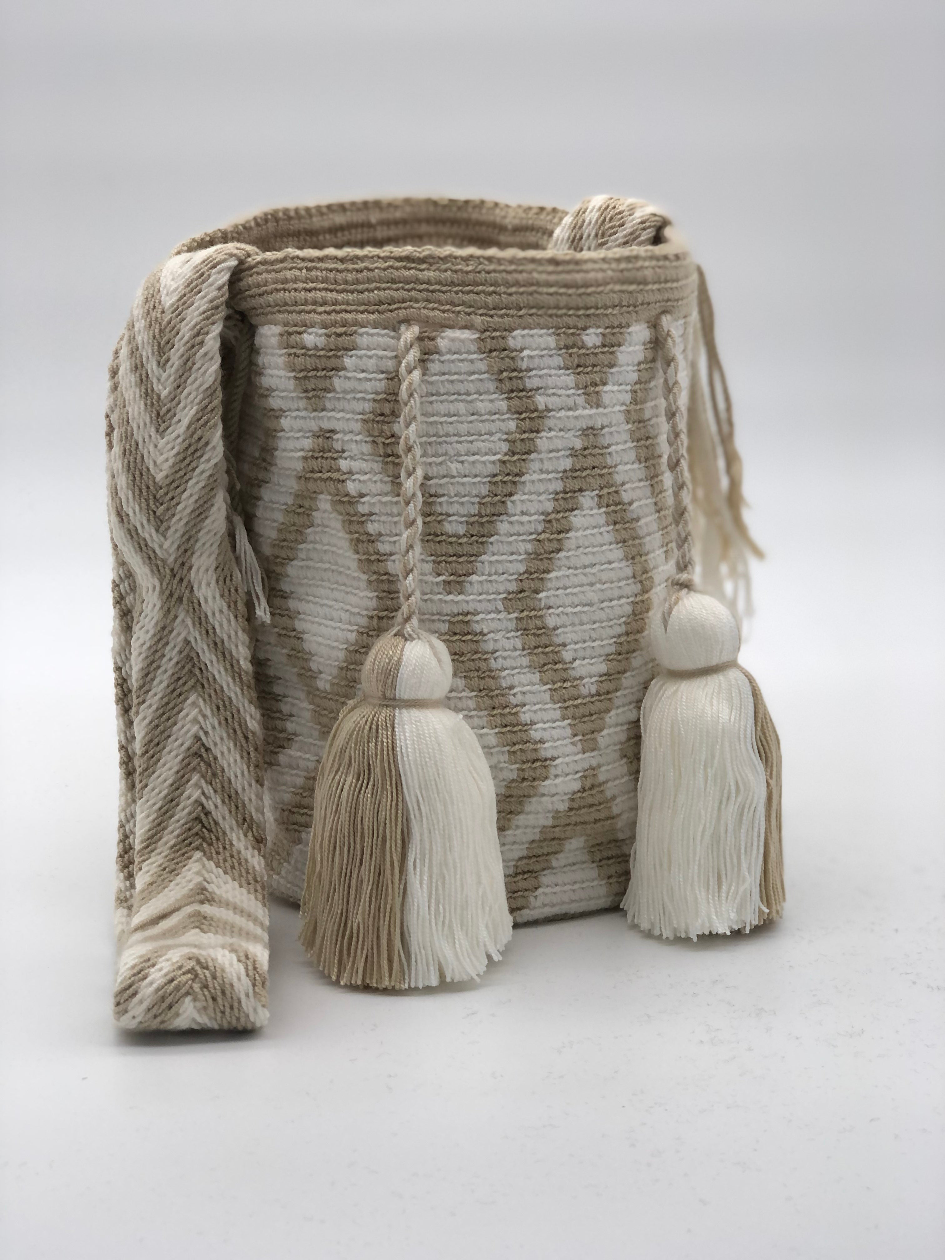 Wayuú Mediana 22 x 21