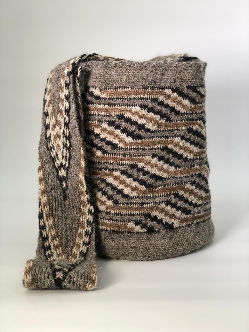 Arhuacas Medianas Premium 28 x 28