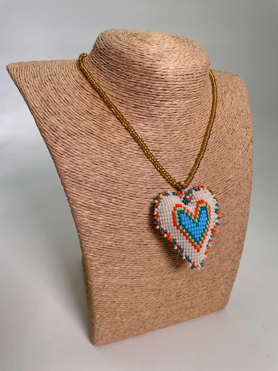 Collar Corazón Macondo Mostacilla