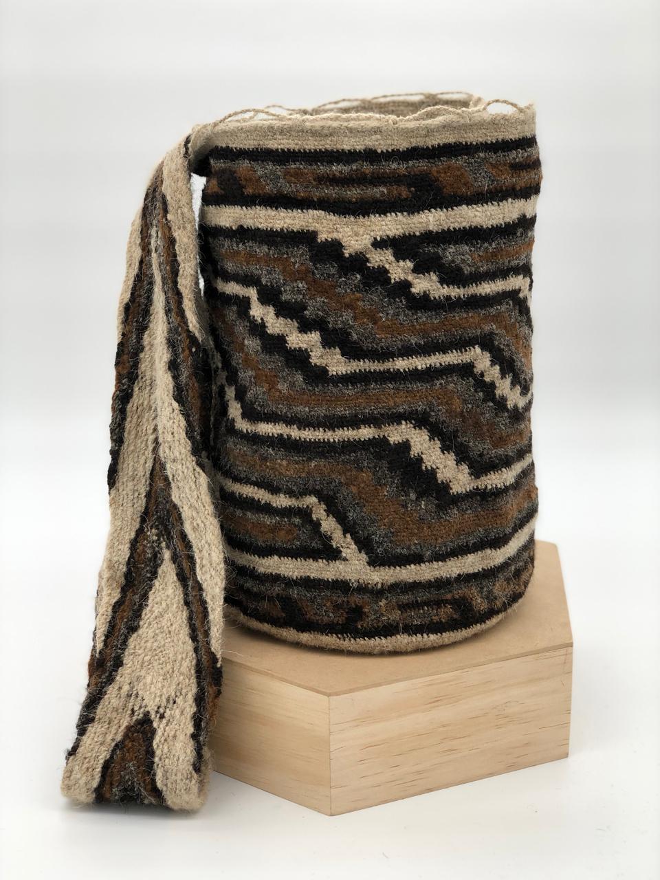 Arhuacas Medianas Premium 28 x 28