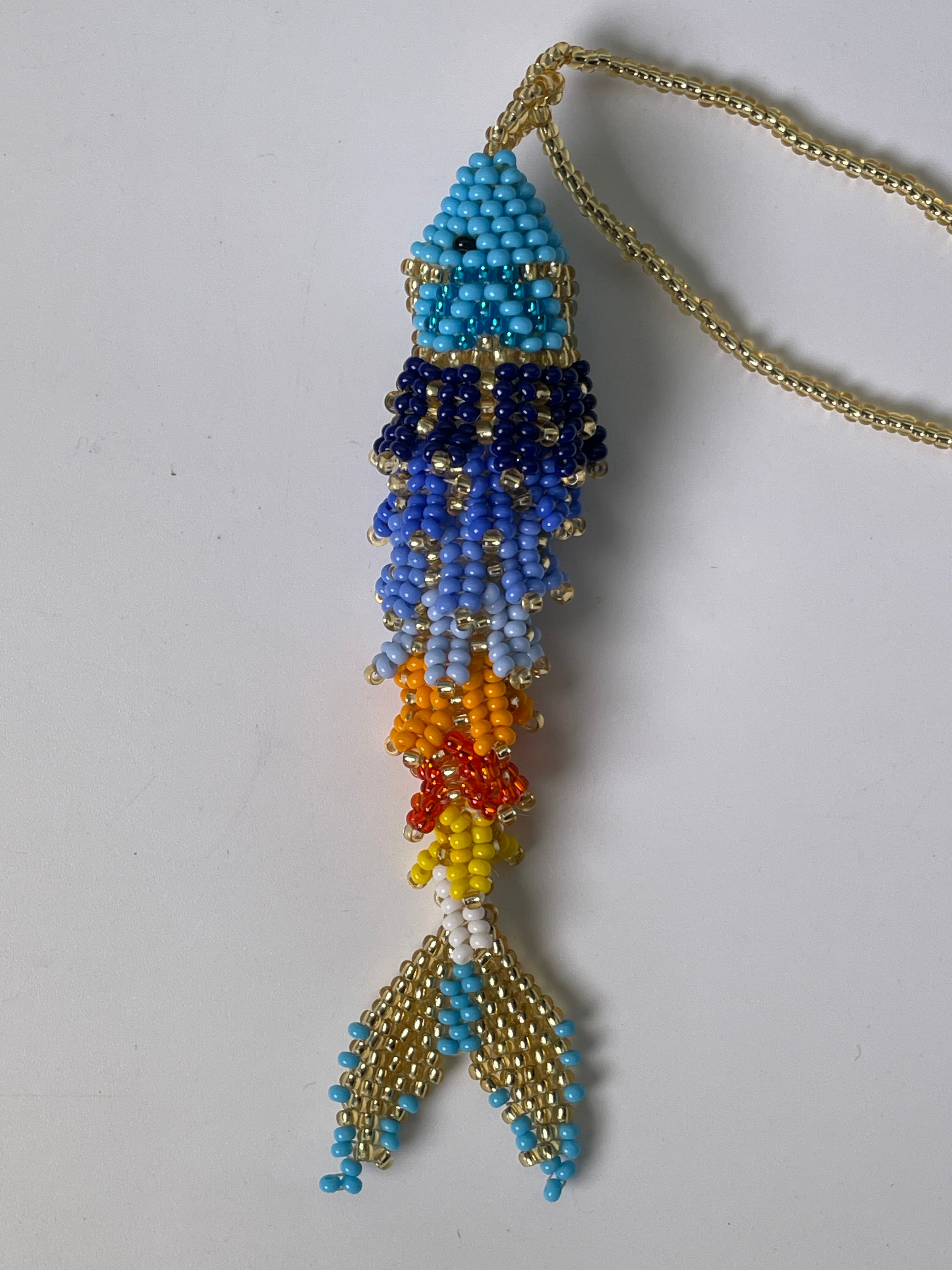 Collar Pez Macondo Mostacilla