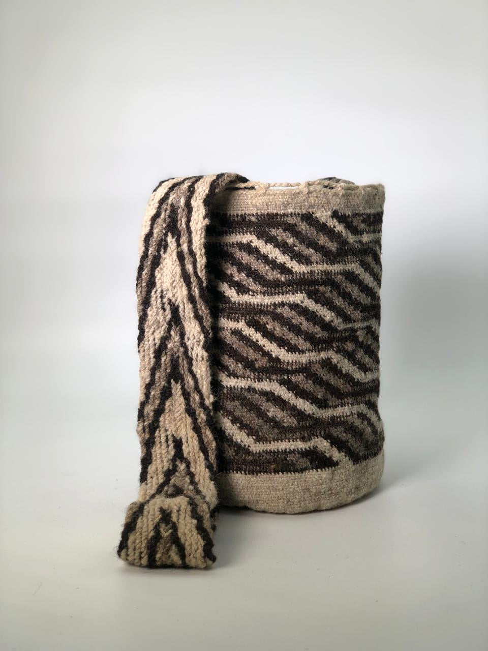 Arhuacas Medianas 26 x 25