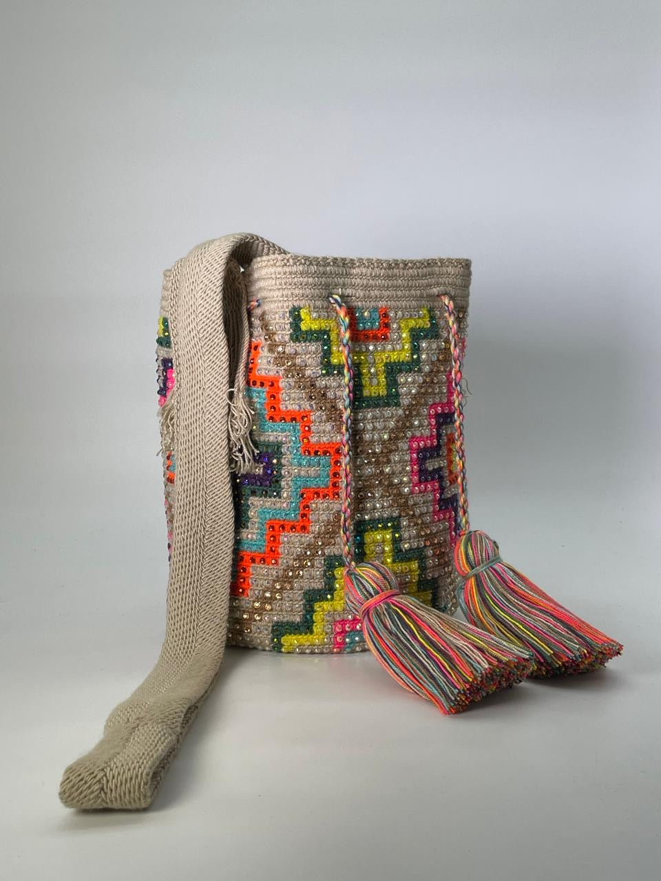 Wayuú Mediana Pedrería Matizada 22 x 21