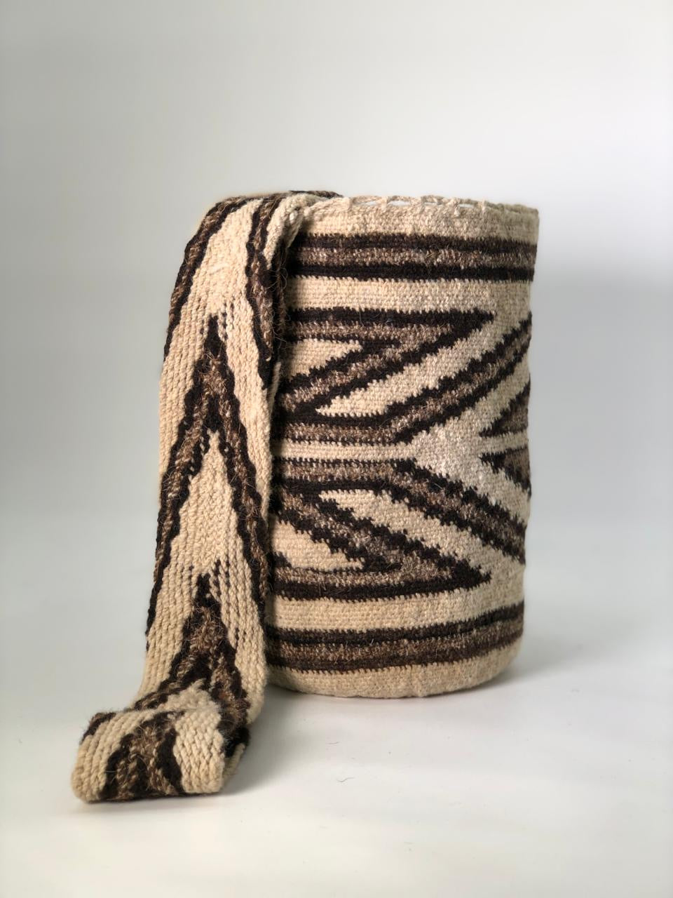 Arhuacas Medianas 26 x 25
