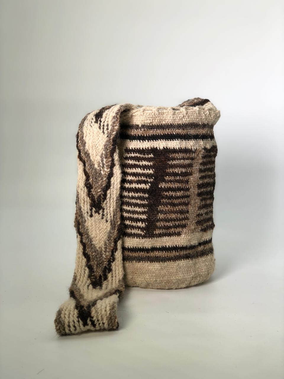 Arhuaca Mini 17 x 16