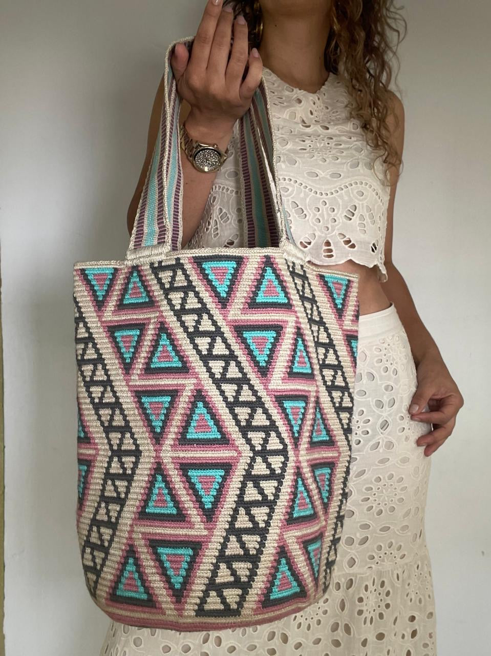 Wayuu backpack 40 x 35