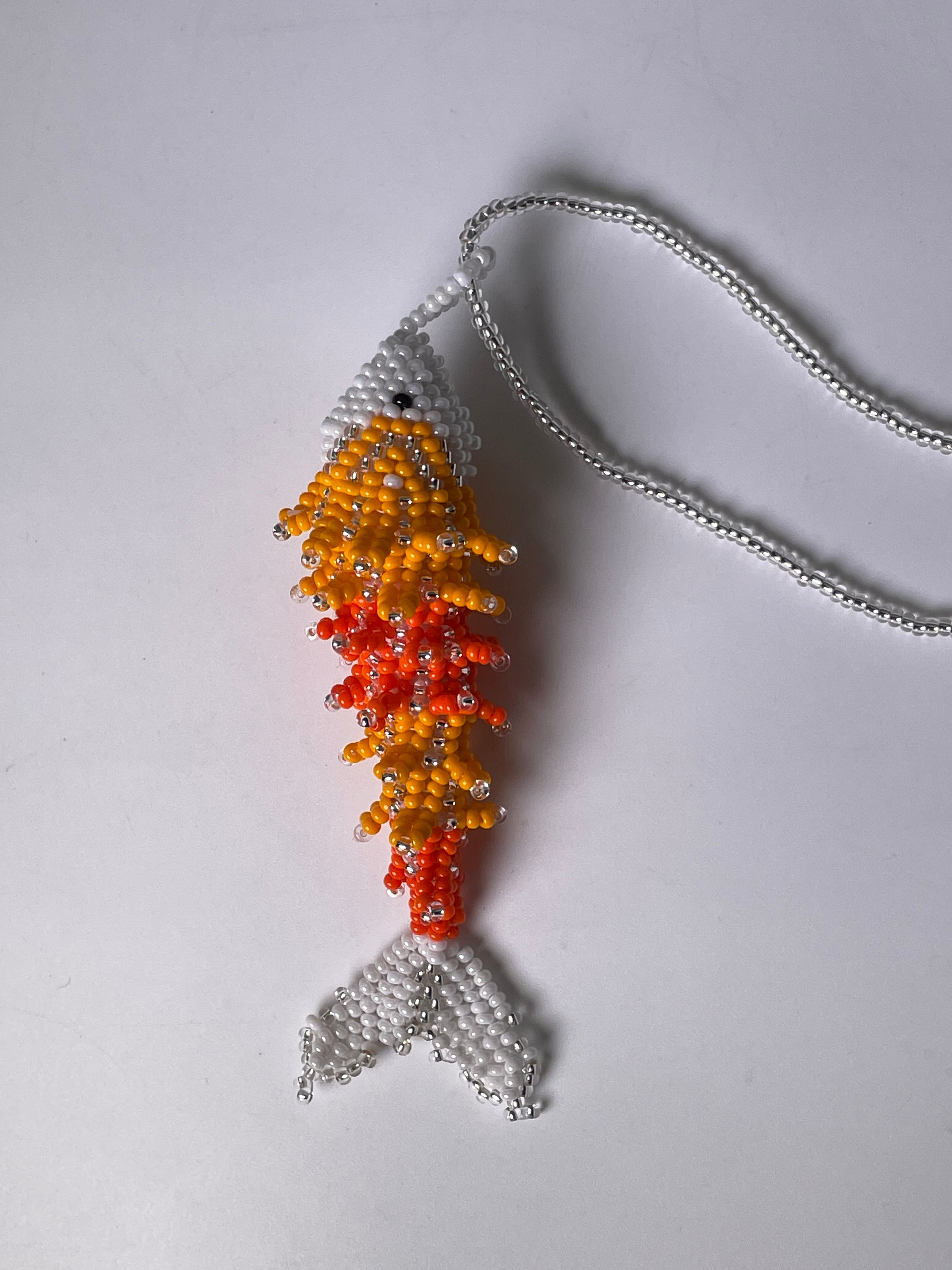 Collar Pez Macondo Mostacilla