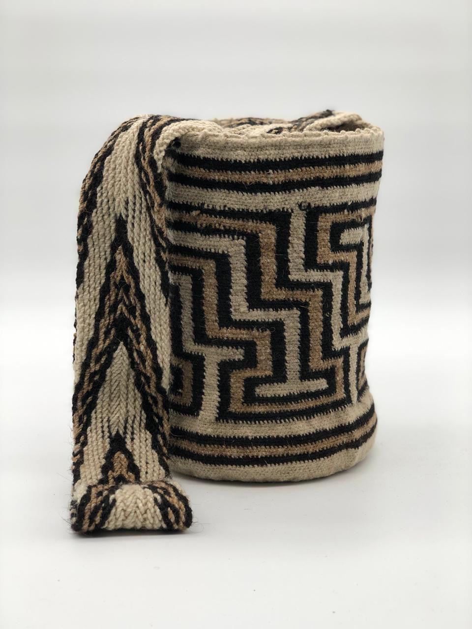 Arhuacas Medianas Premium 28 x 28