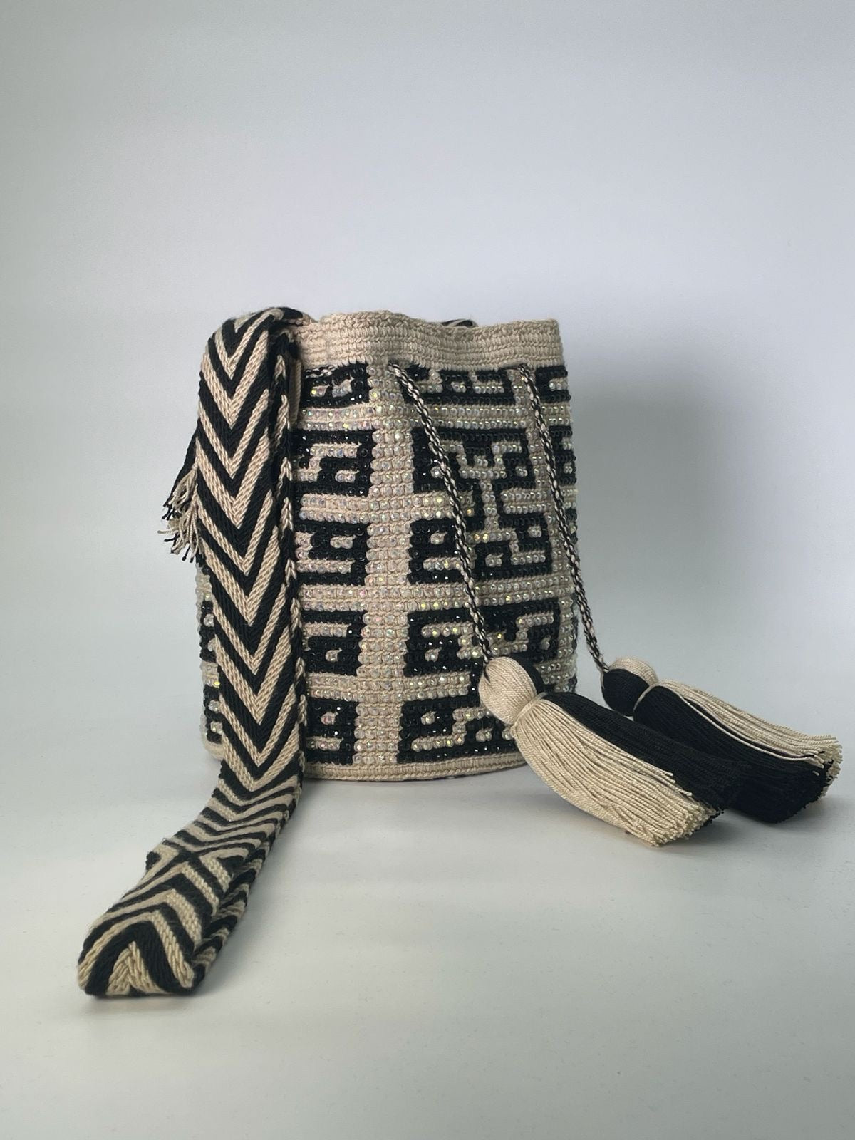 Wayuú Mediana Pedrería 22 x 21