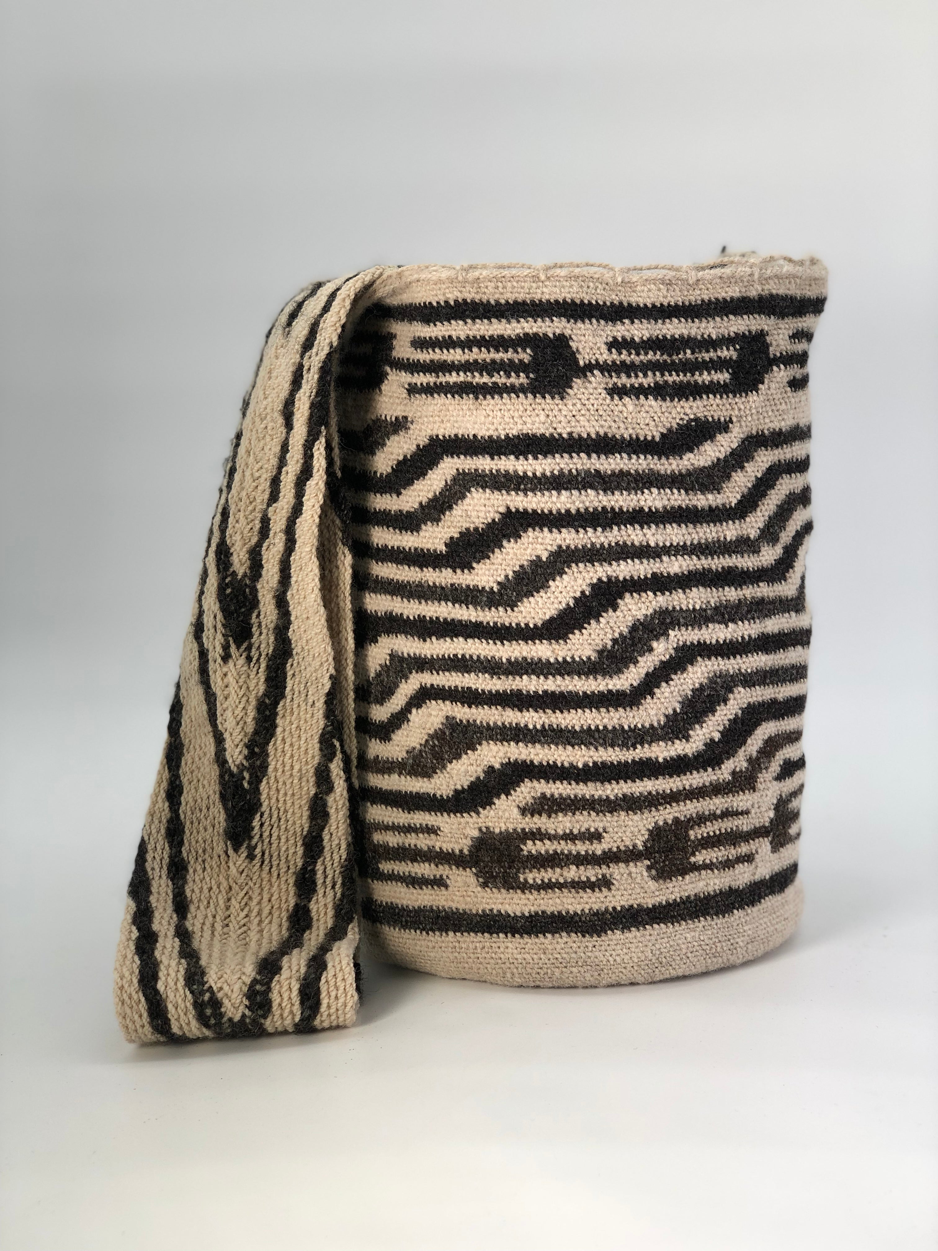 Arhuacas Medianas Premium 28 x 28