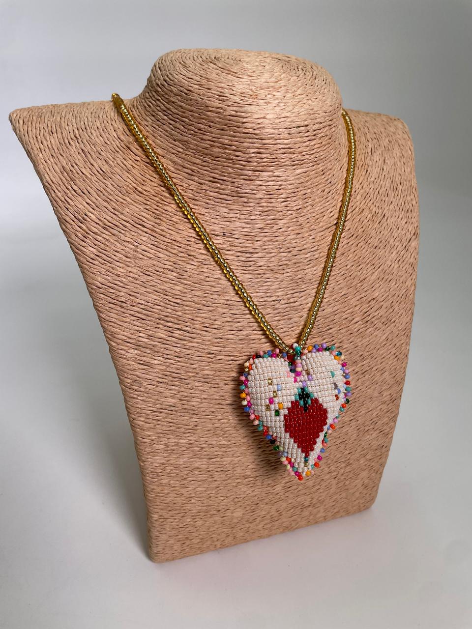 Collar Corazón Macondo Mostacilla
