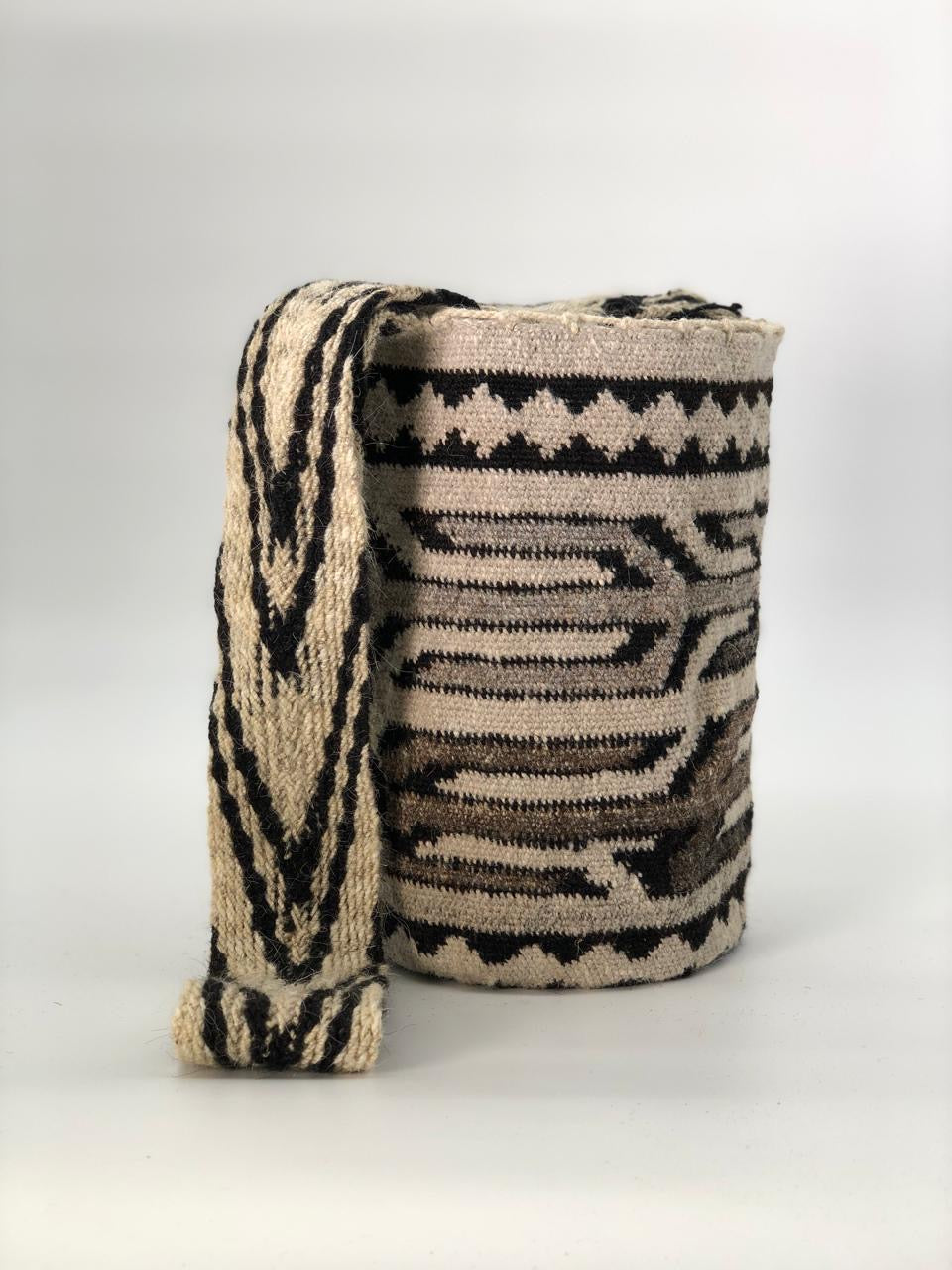 Arhuacas Medianas 26 x 25