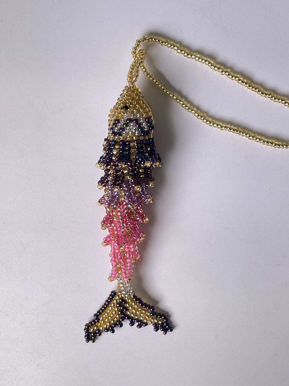 Collar Pez Macondo Mostacilla