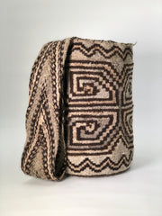 Arhuacas Grandes 33 x 28