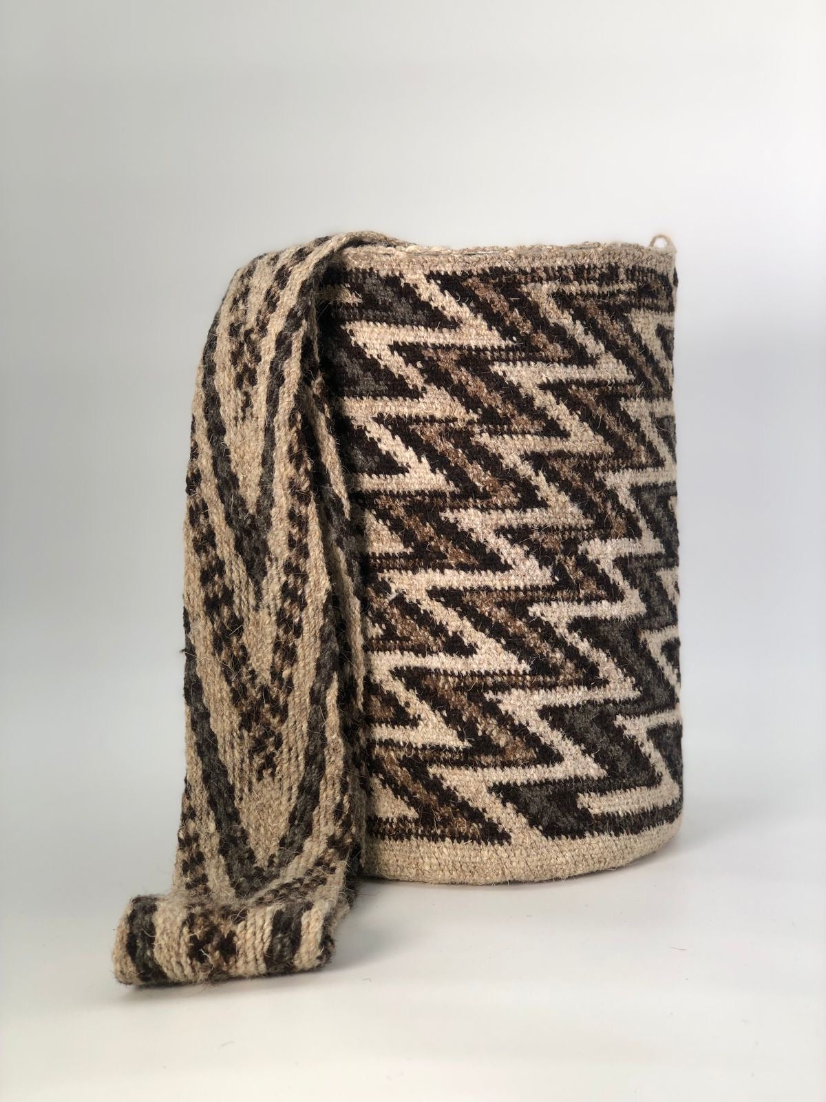 Arhuacas Medianas Premium 28 x 28