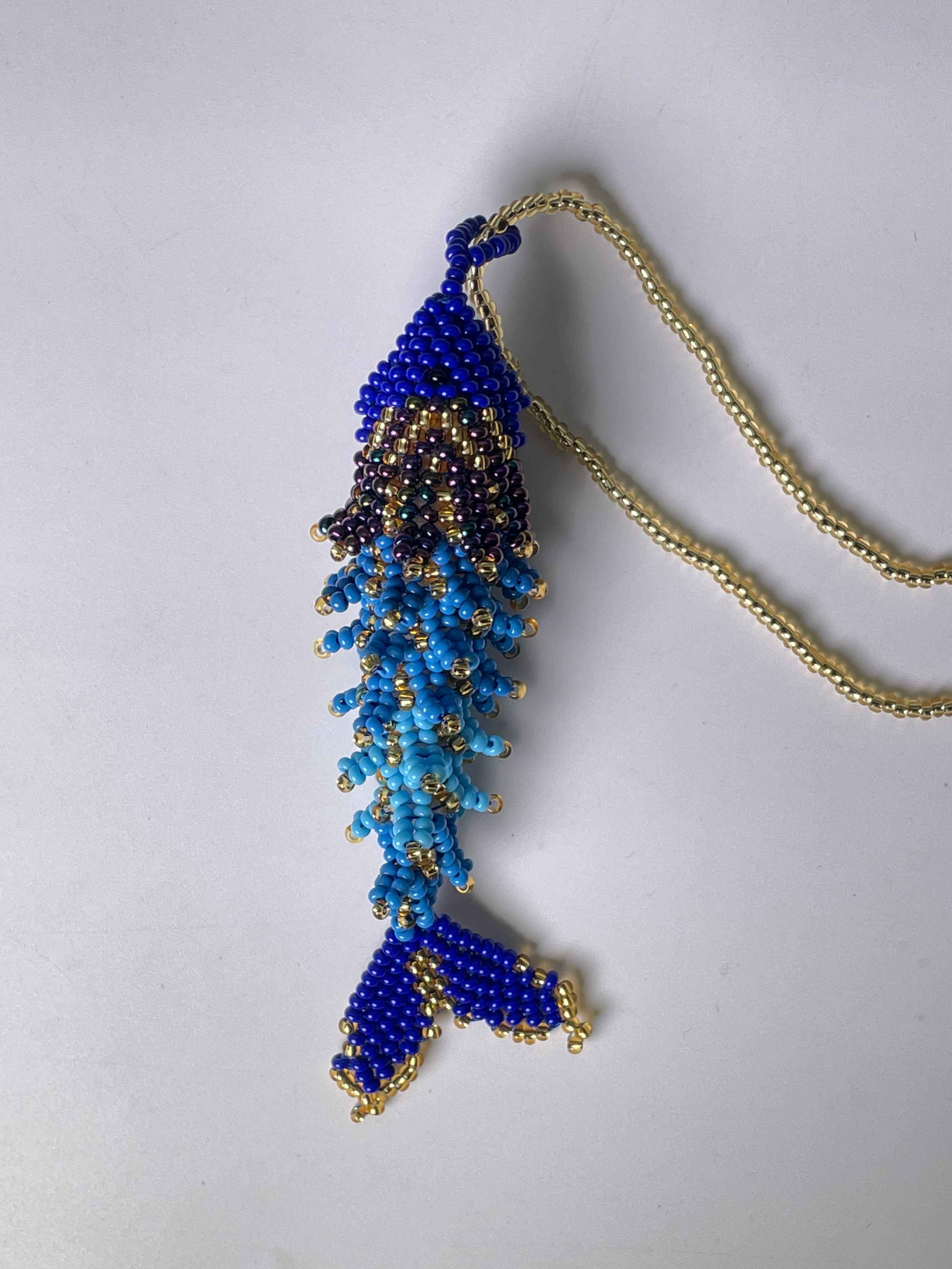 Collar Pez Macondo Mostacilla