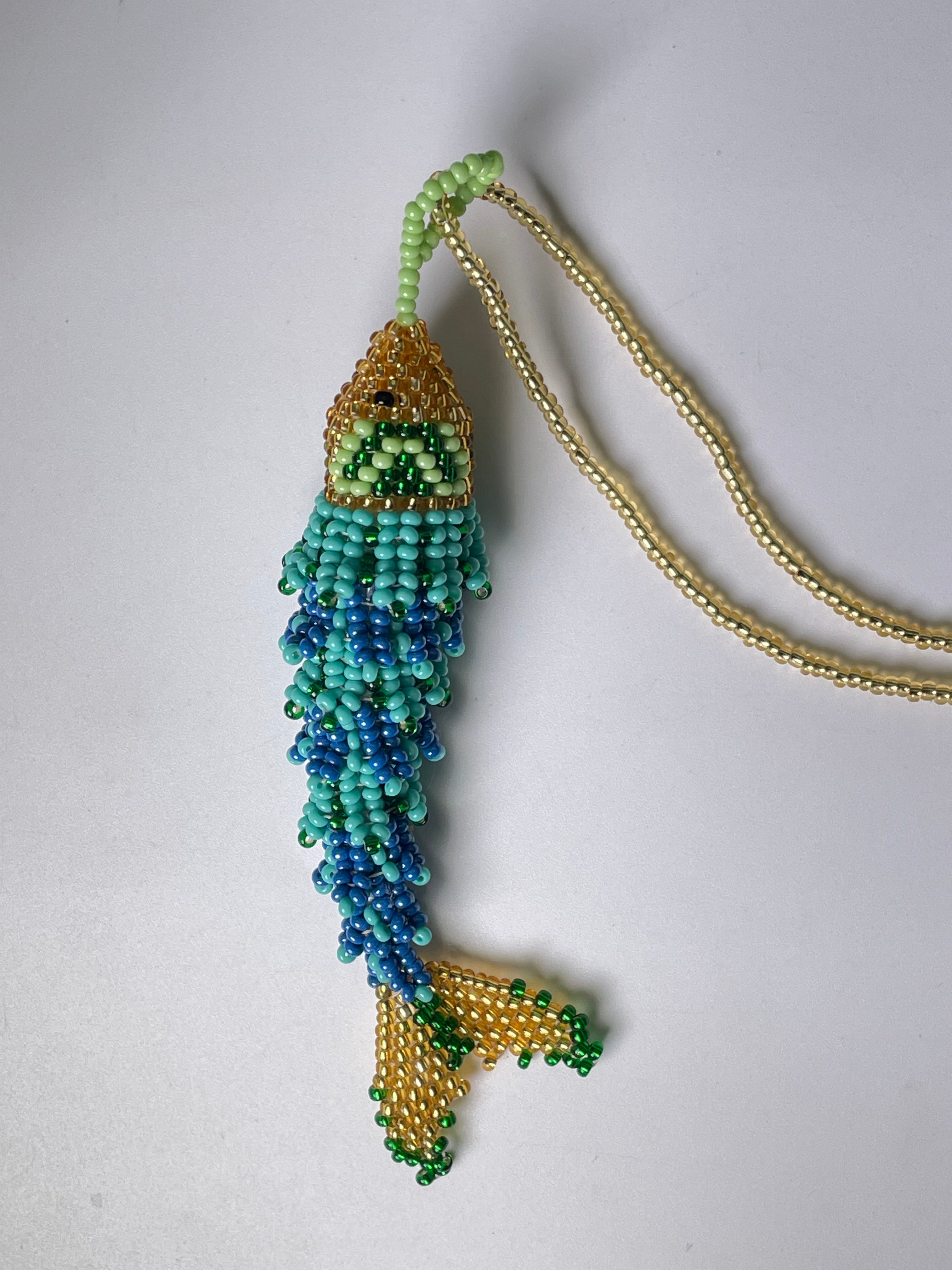 Collar Pez Macondo Mostacilla