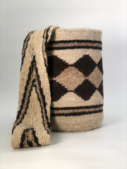 Arhuacas Medianas Premium 28 x 28