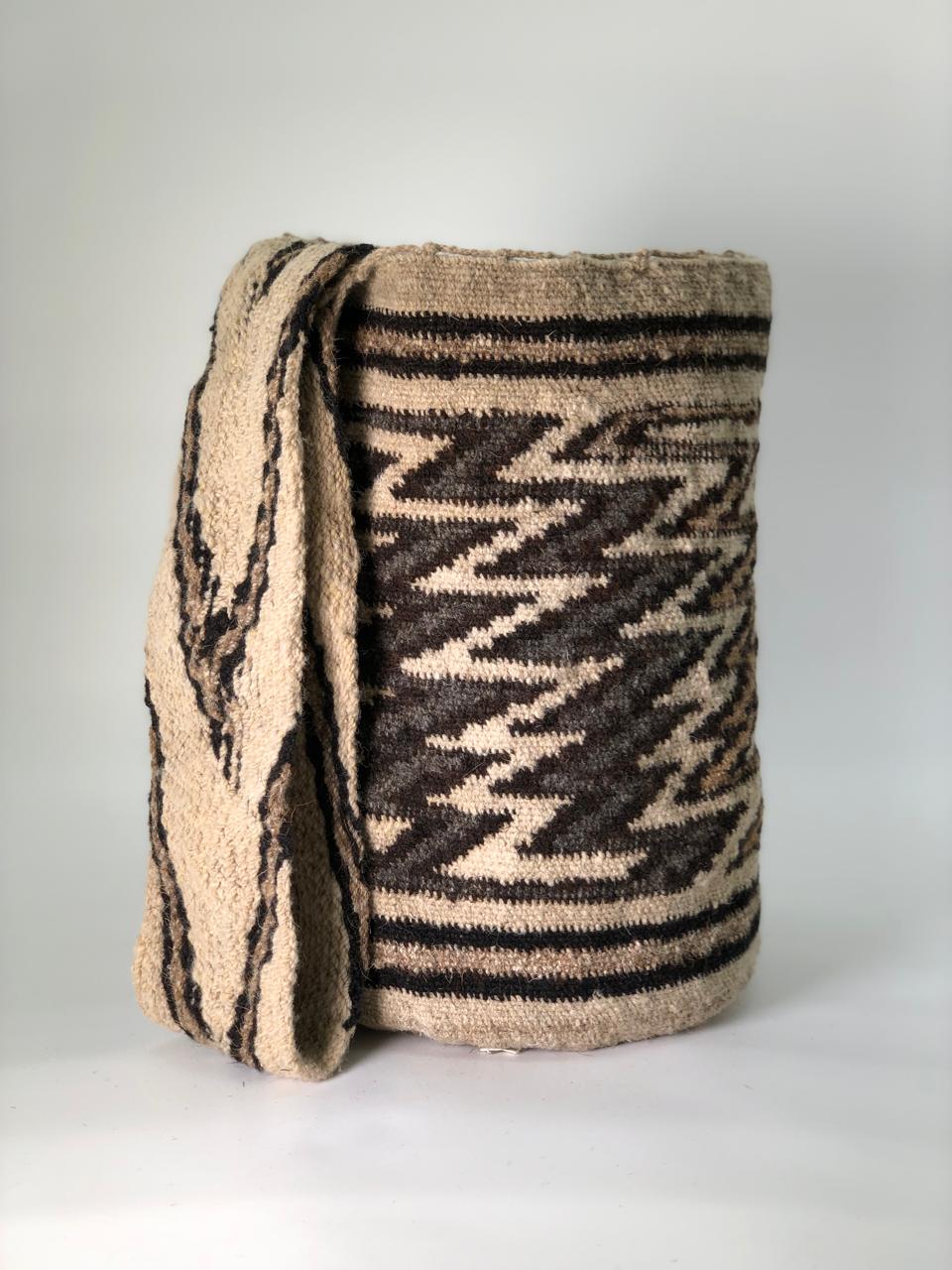 Arhuacas Medianas Premium 28 x 28